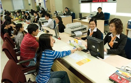 Vì sao vốn ngoại vẫn thận trọng vào ngân hàng nội?